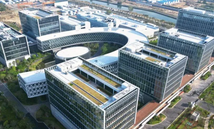 玻璃钢冷却塔在工业制冷系统中的应用优势与选型要点